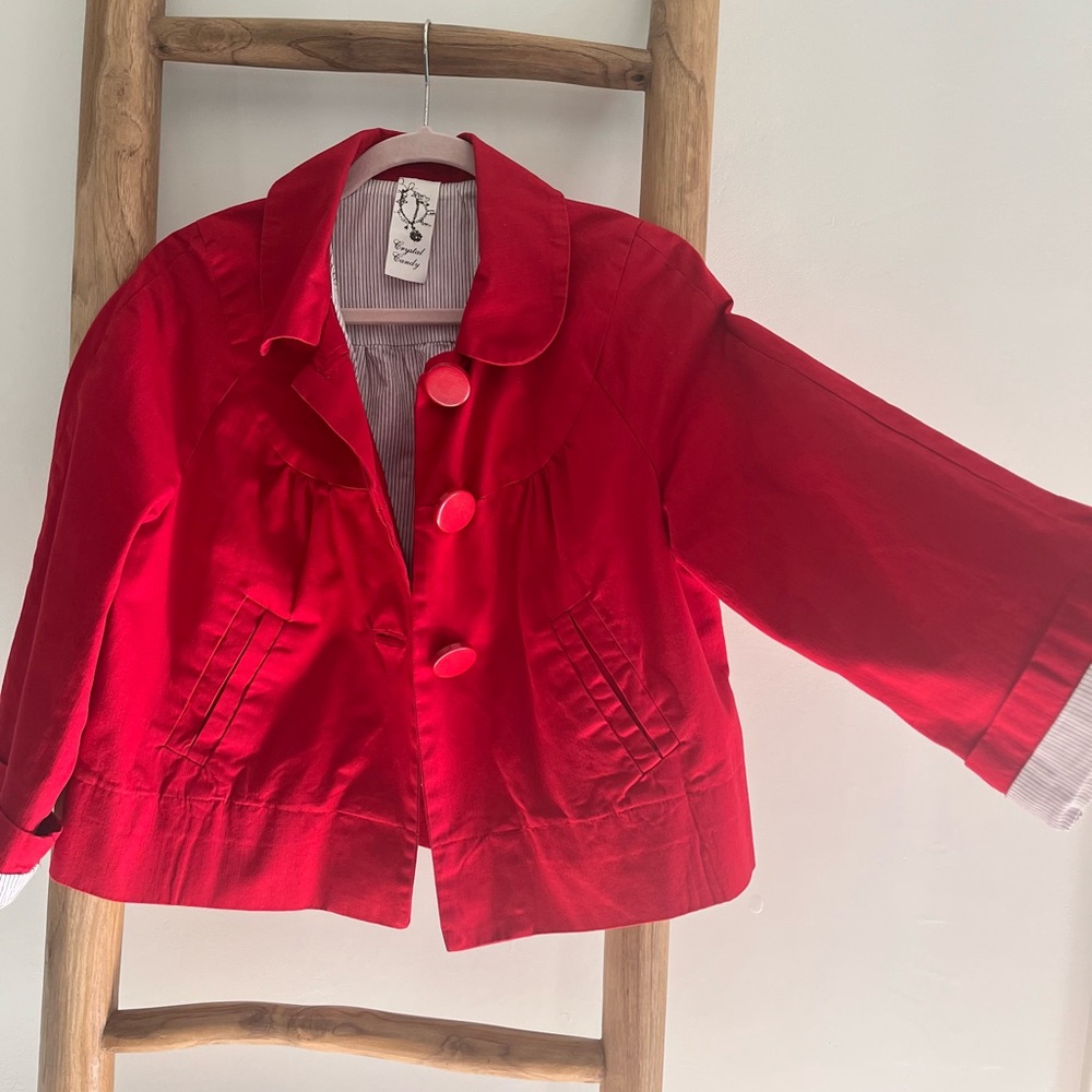 Cropped jacket